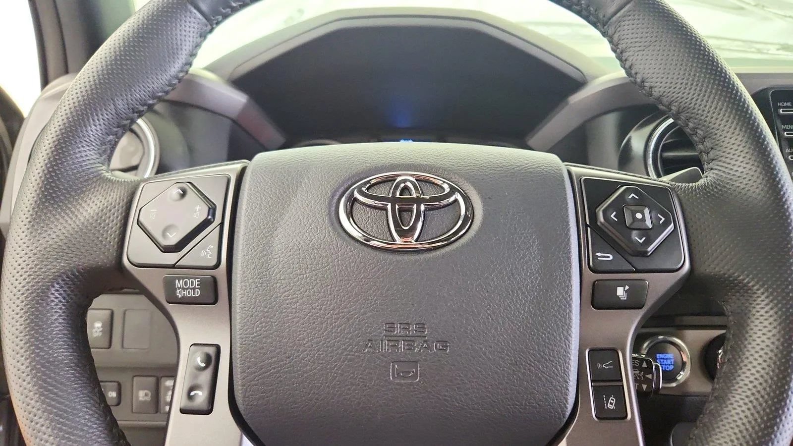 Used 2023 Toyota Tacoma TRD Off-Road AWD/4WD image 21