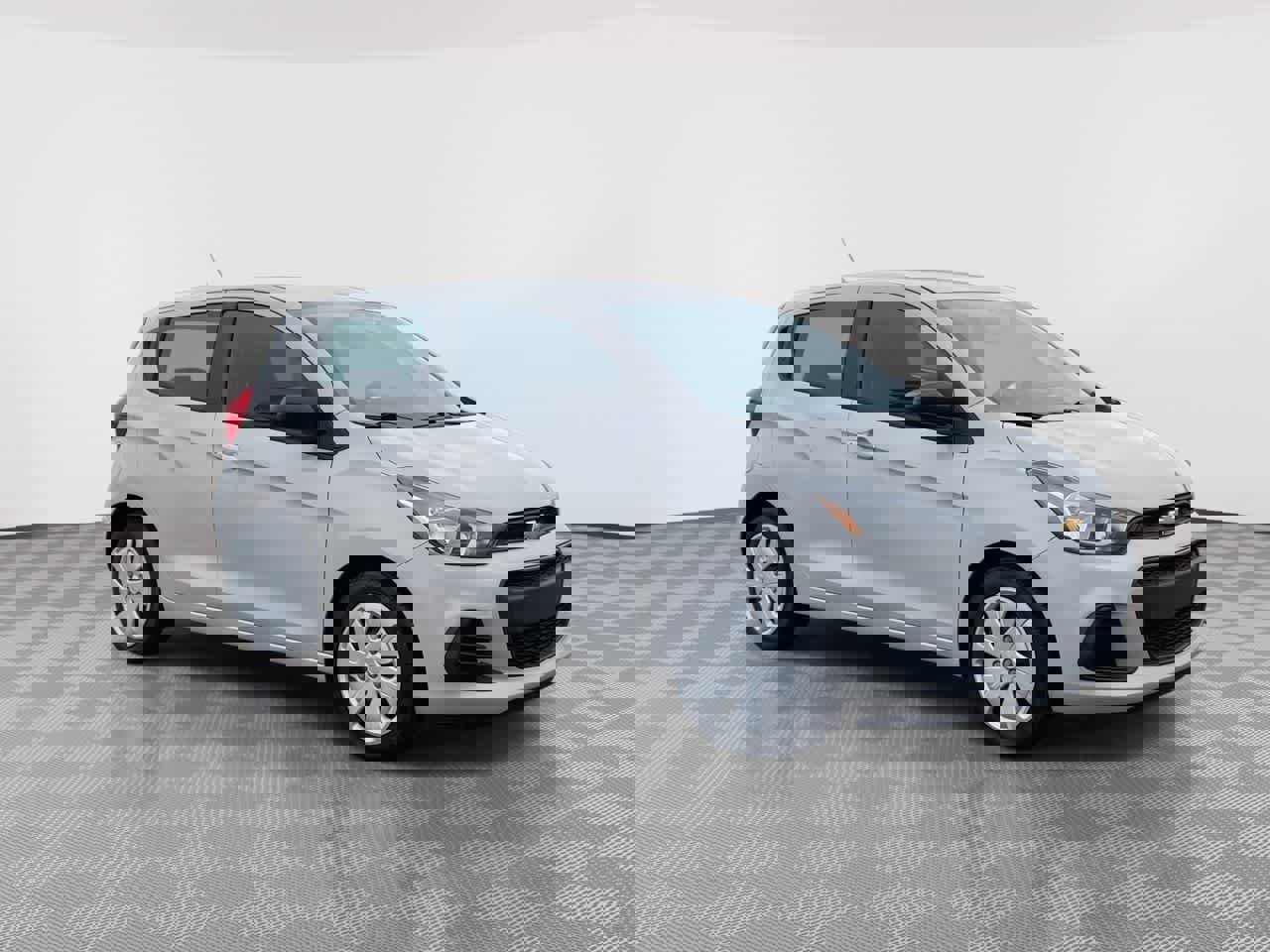 Used 2017 Chevrolet Spark LS image 2