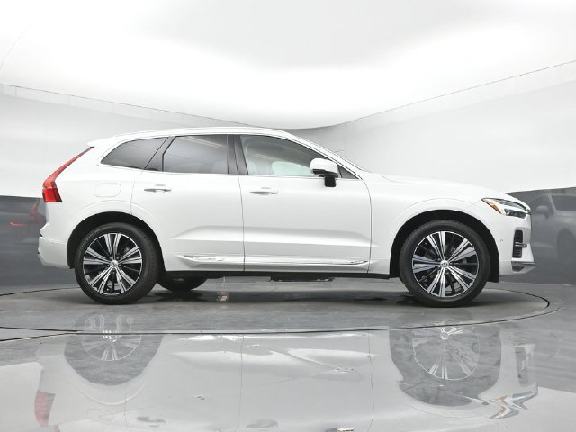Used 2023 Volvo XC60 B5 Plus w/ Protection Package Premier FWD image 42