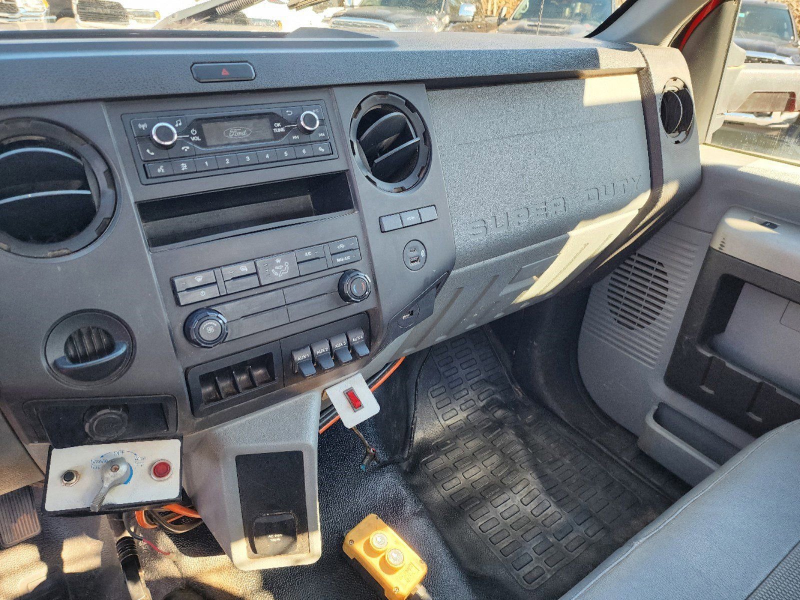 Used 2021 Ford F650 2WD Regular Cab Super Duty image 24