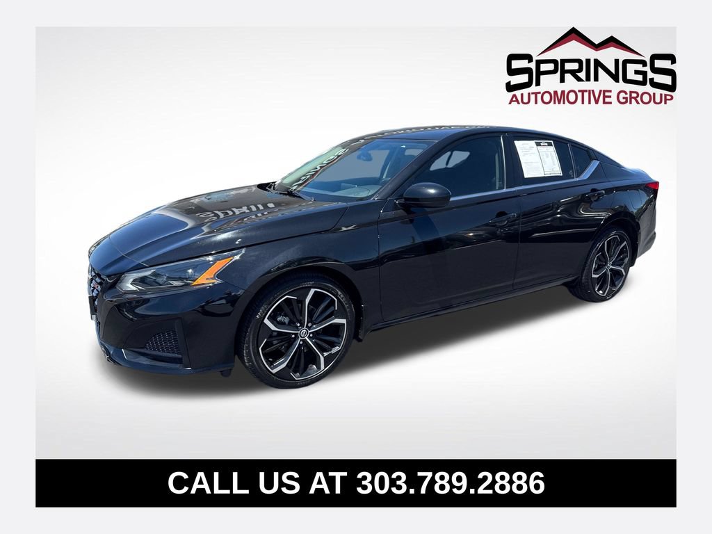 Used 2023 Nissan Altima 2.5 SR