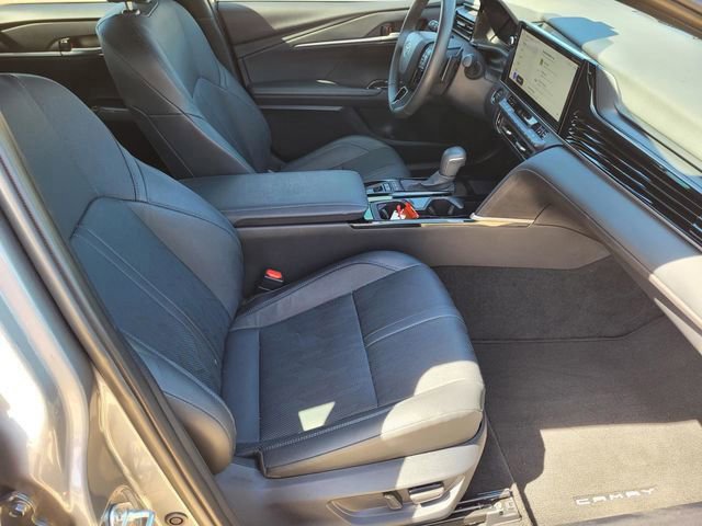 Used 2025 Toyota Camry XSE FWD image 25