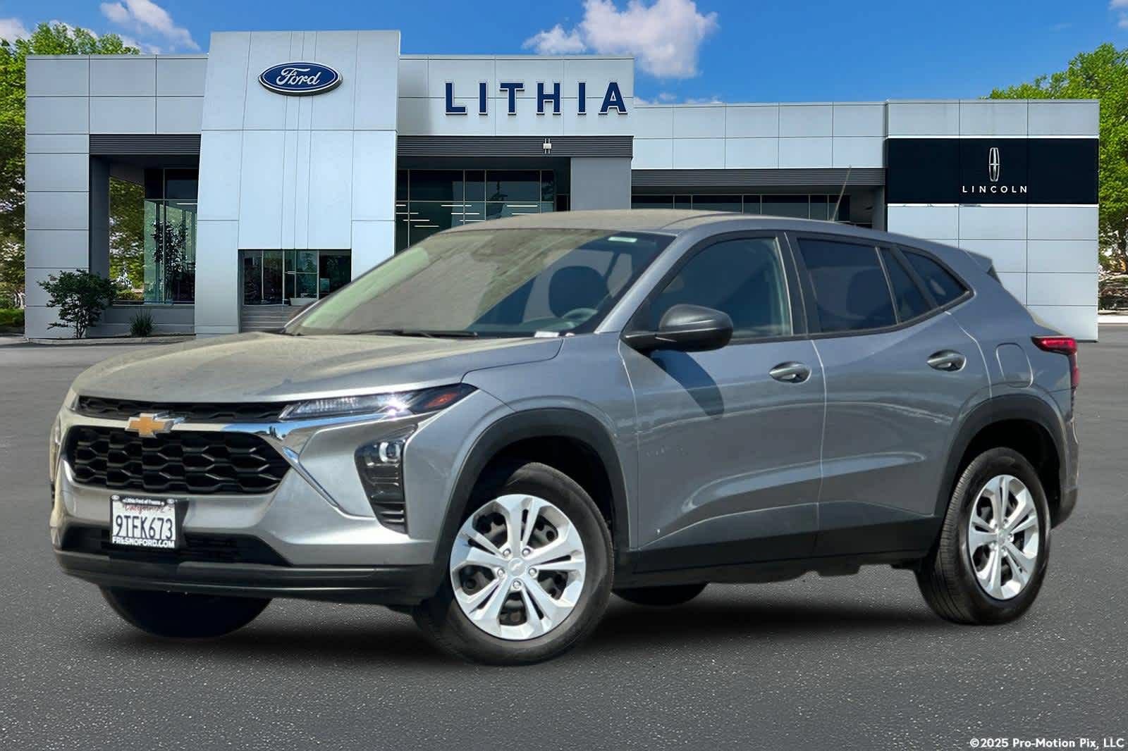 Used 2025 Chevrolet Trax LS w/ Driver Confidence Package