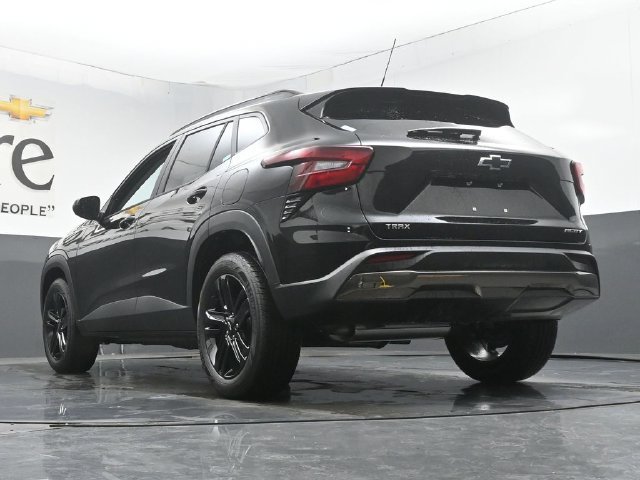 New 2026 Chevrolet Trax ACTIV w/ Driver Confidence Package FWD image 5
