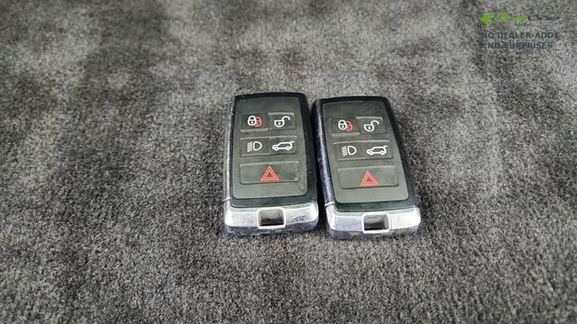 Used 2024 Land Rover Discovery Metropolitan Edition AWD/4WD image 78