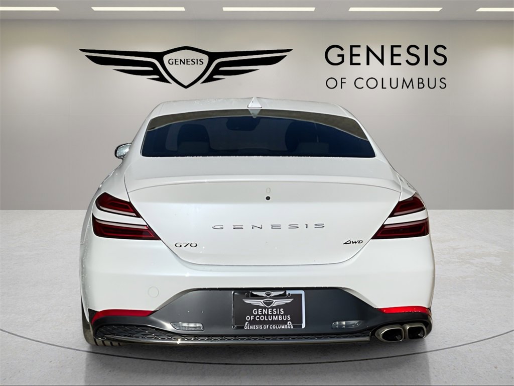 Used 2023 Genesis G70 2.0T image 4