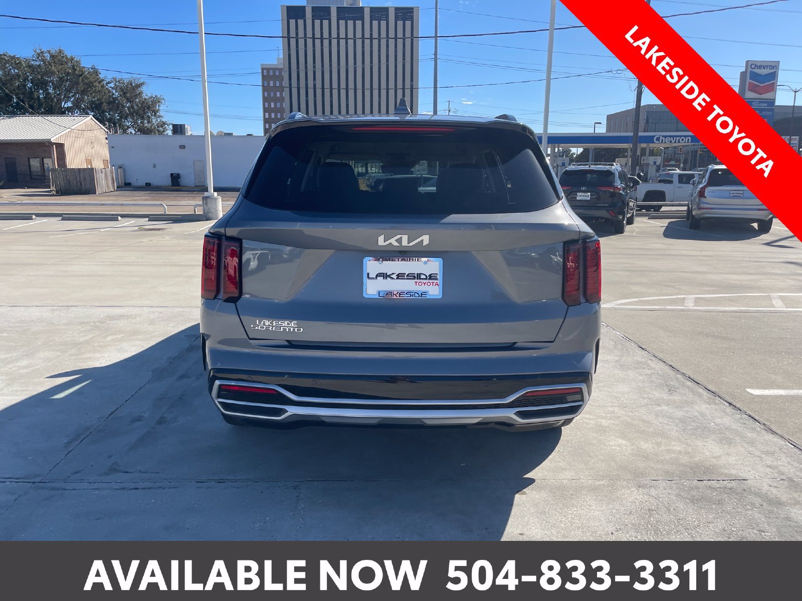 Used 2023 Kia Sorento S FWD image 4