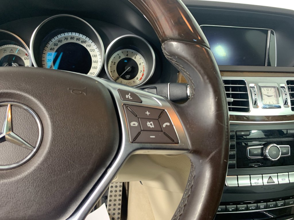 Used 2014 Mercedes-Benz E 350 Sport image 21