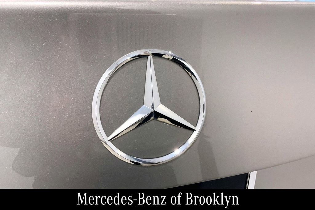 Certified 2023 Mercedes-Benz C 300 4MATIC Sedan image 33