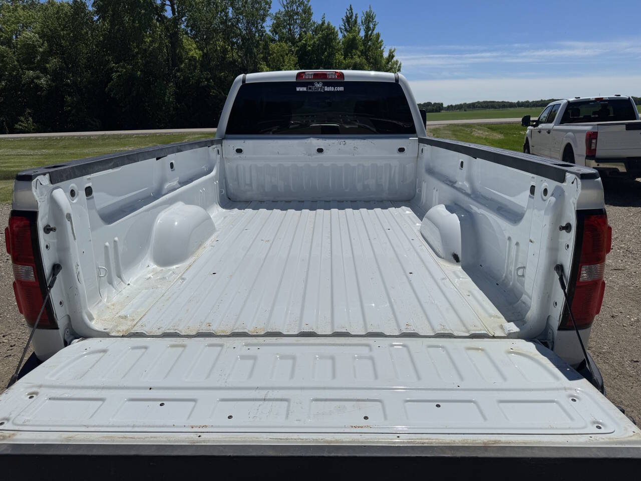 Used 2018 GMC Sierra 2500 SLE w/ SLE Fleet Preferred Package AWD/4WD image 9