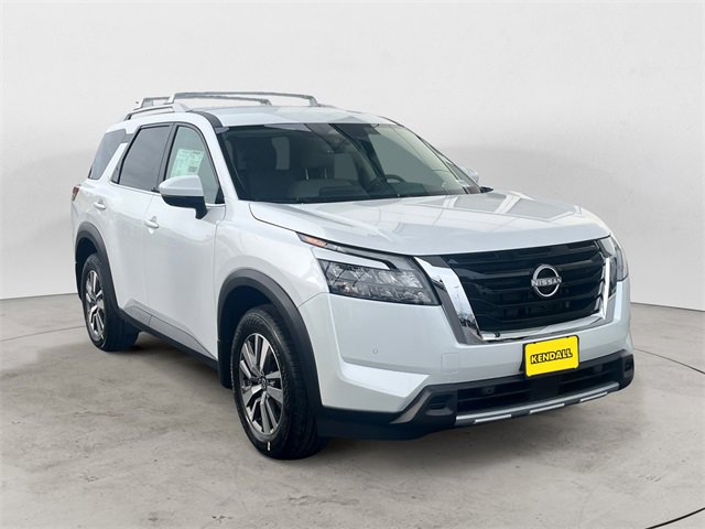 New 2025 Nissan Pathfinder SL image 4