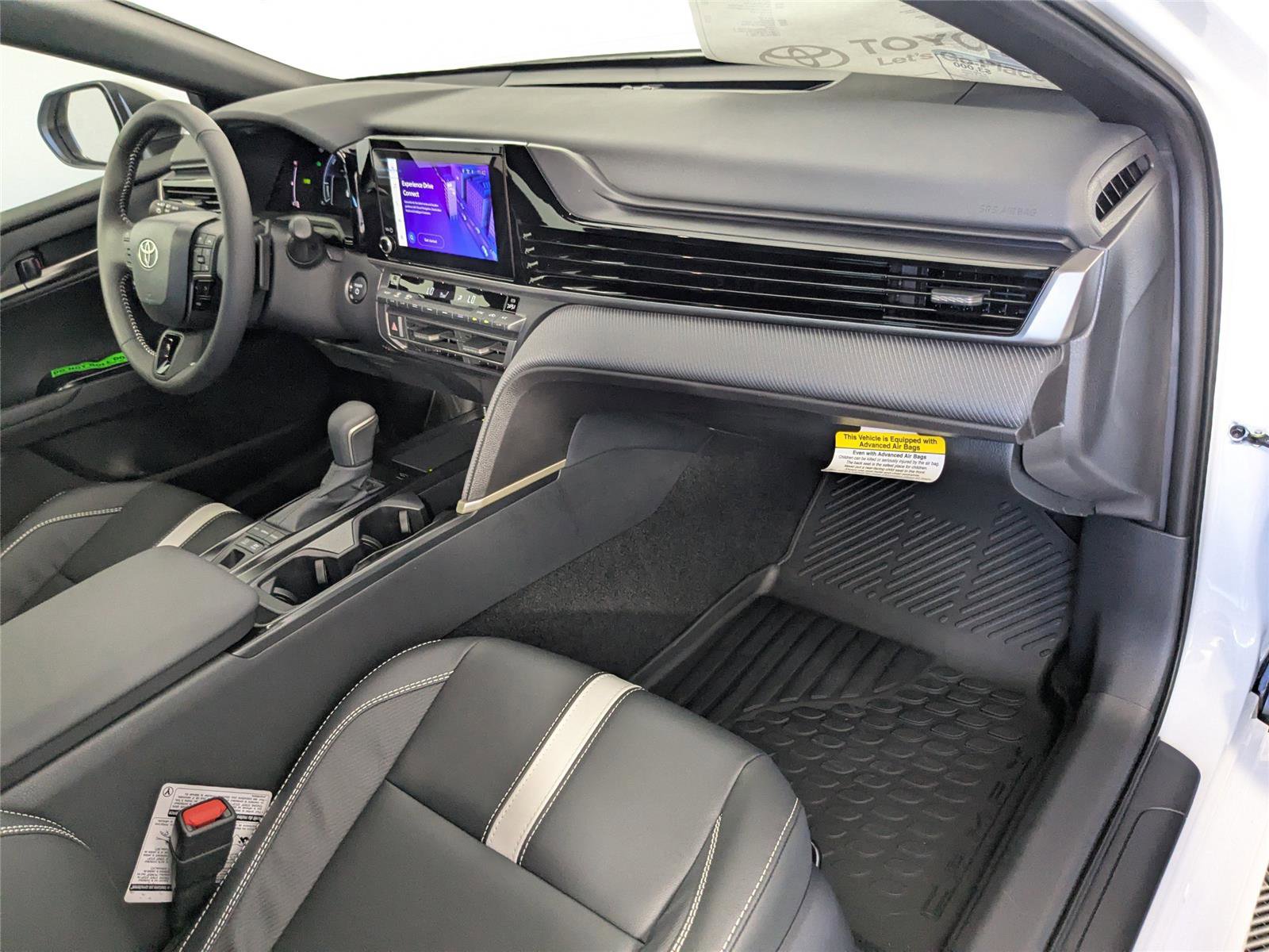 New 2026 Toyota Camry SE image 5