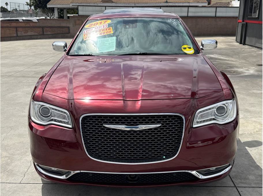 Used 2017 Chrysler 300 C w/ Safetytec Plus Group RWD image 2