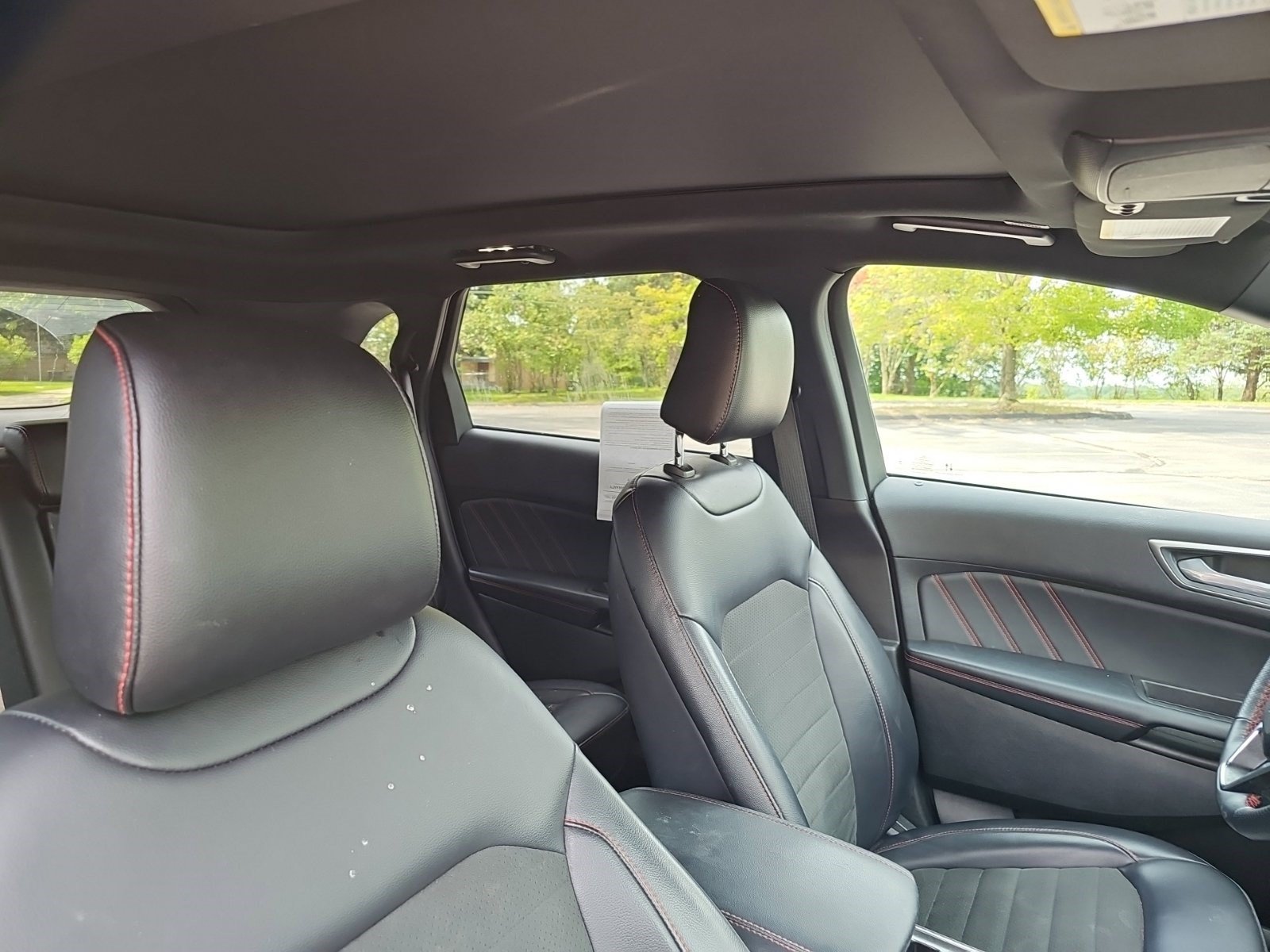 Used 2024 Ford Edge ST-Line AWD/4WD image 12