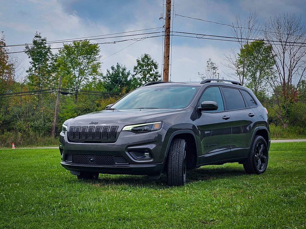 Used 2021 Jeep Cherokee Latitude Plus AWD/4WD image 8