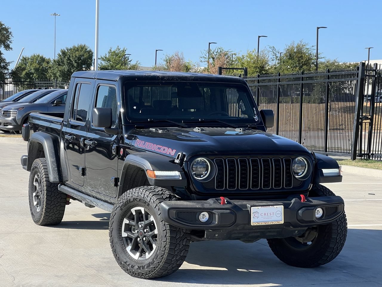 Used 2026 Jeep Gladiator Rubicon w/ Steel Power Dome Hood Package AWD/4WD image 2