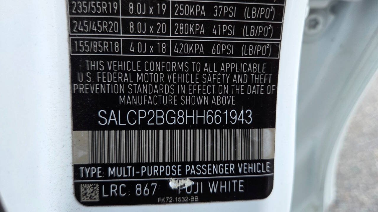 Used 2017 Land Rover Discovery Sport SE AWD/4WD image 55