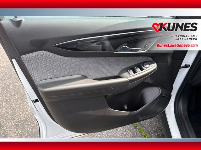 Used 2025 Chevrolet TrailBlazer LT FWD image 15