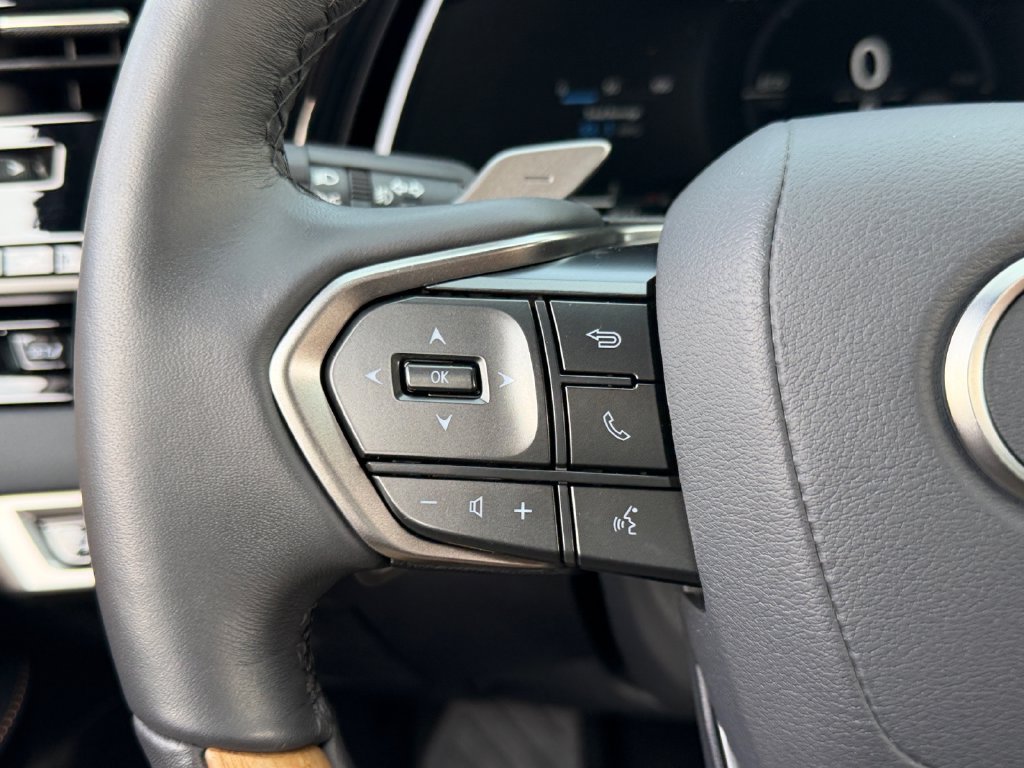 Certified 2025 Lexus RX 350h AWD/4WD image 20