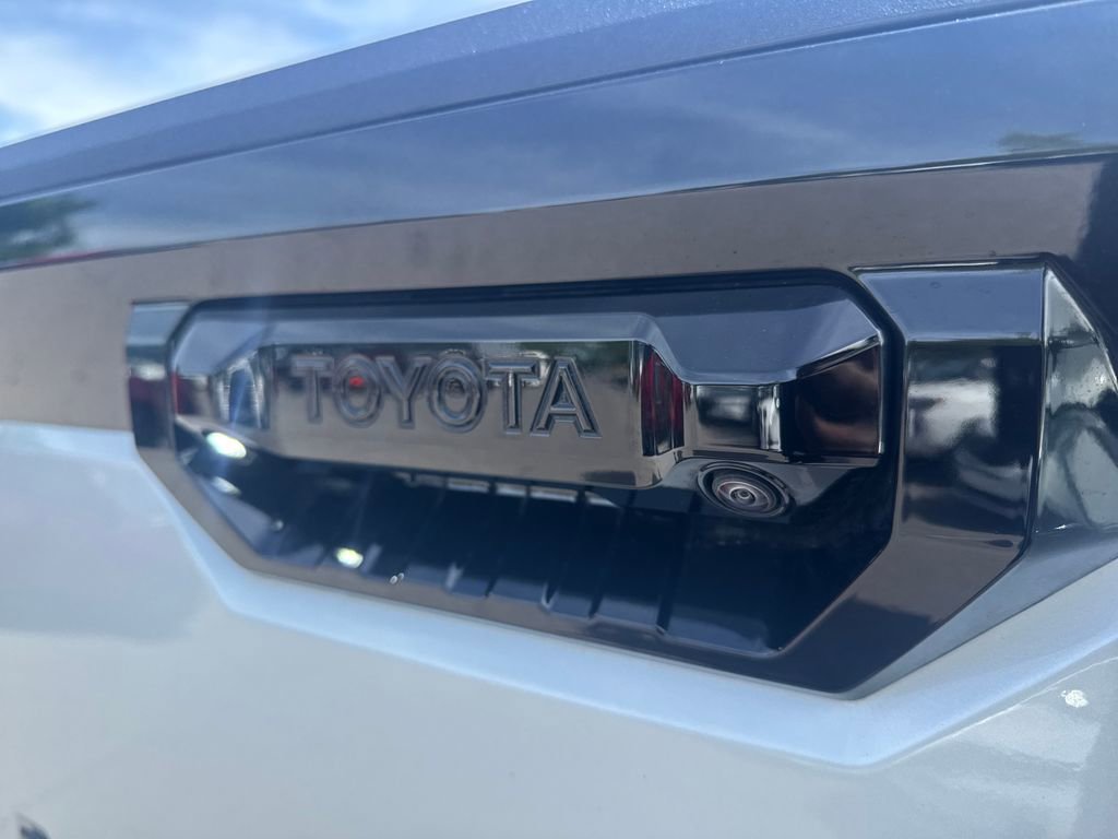 Used 2025 Toyota Tundra Platinum w/ Tow Tech Package AWD/4WD image 41