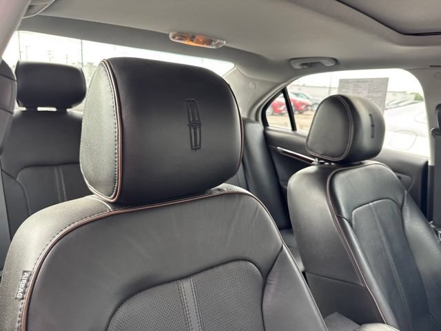 Used 2011 Lincoln MKZ FWD image 7