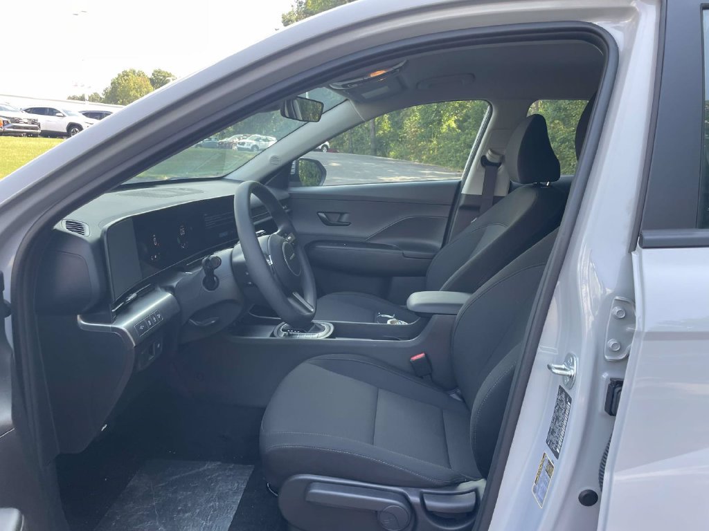 New 2026 Hyundai Kona SE FWD image 15