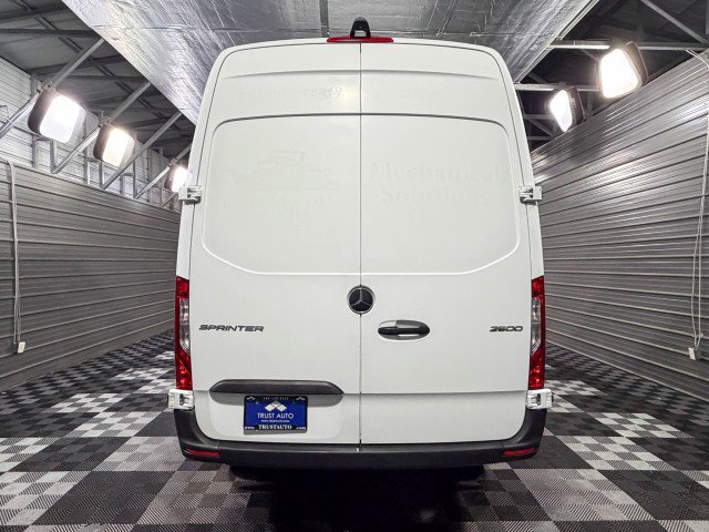 Used 2020 Mercedes-Benz Sprinter 2500 image 6