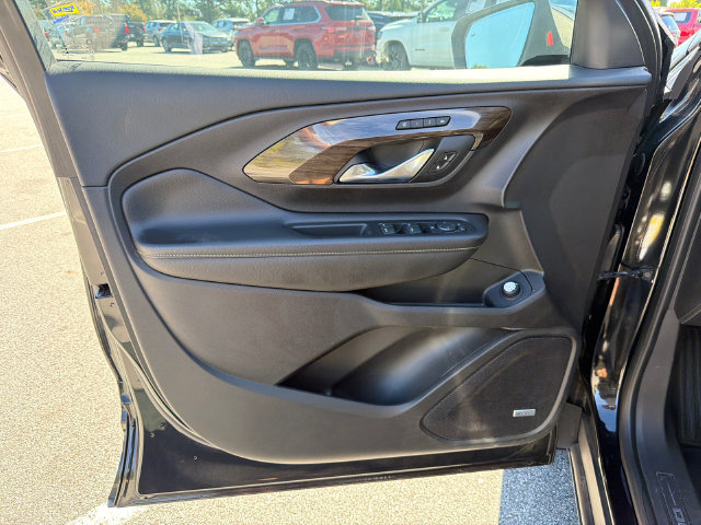 Used 2019 GMC Terrain Denali w/ Driver Alert Package II FWD image 10