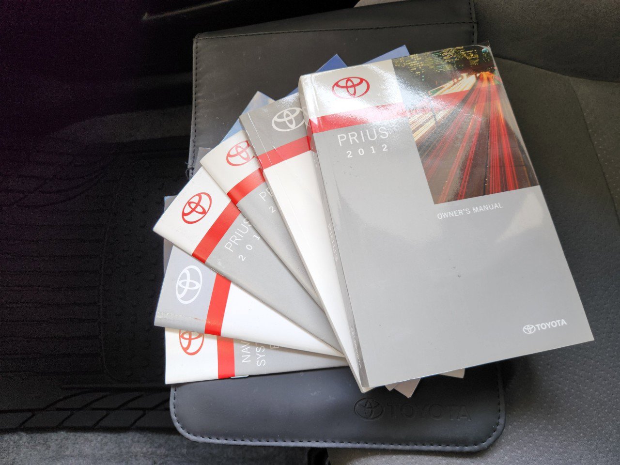 Used 2012 Toyota Prius Three FWD image 20