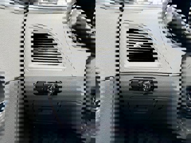 Used 2009 Chevrolet Malibu LT w/ HFV6 Engine Package image 19