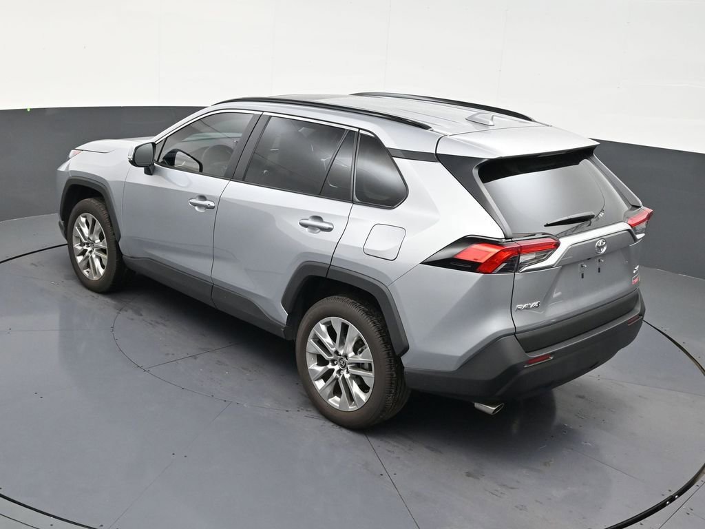 Used 2025 Toyota RAV4 XLE Premium image 14