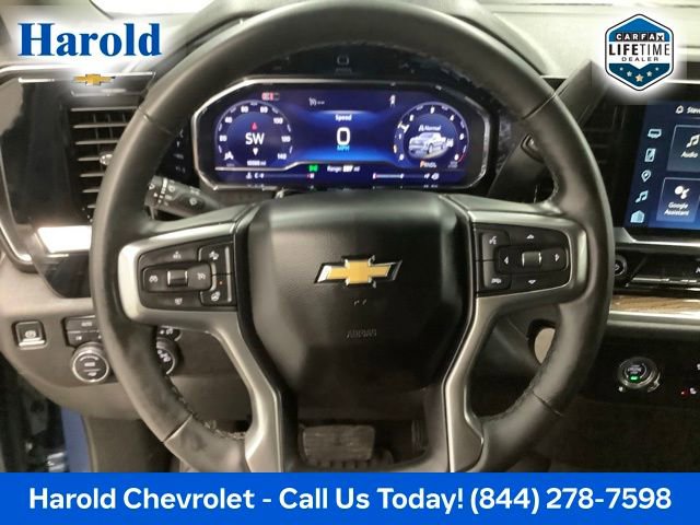 Used 2024 Chevrolet Silverado 1500 LT AWD/4WD image 16