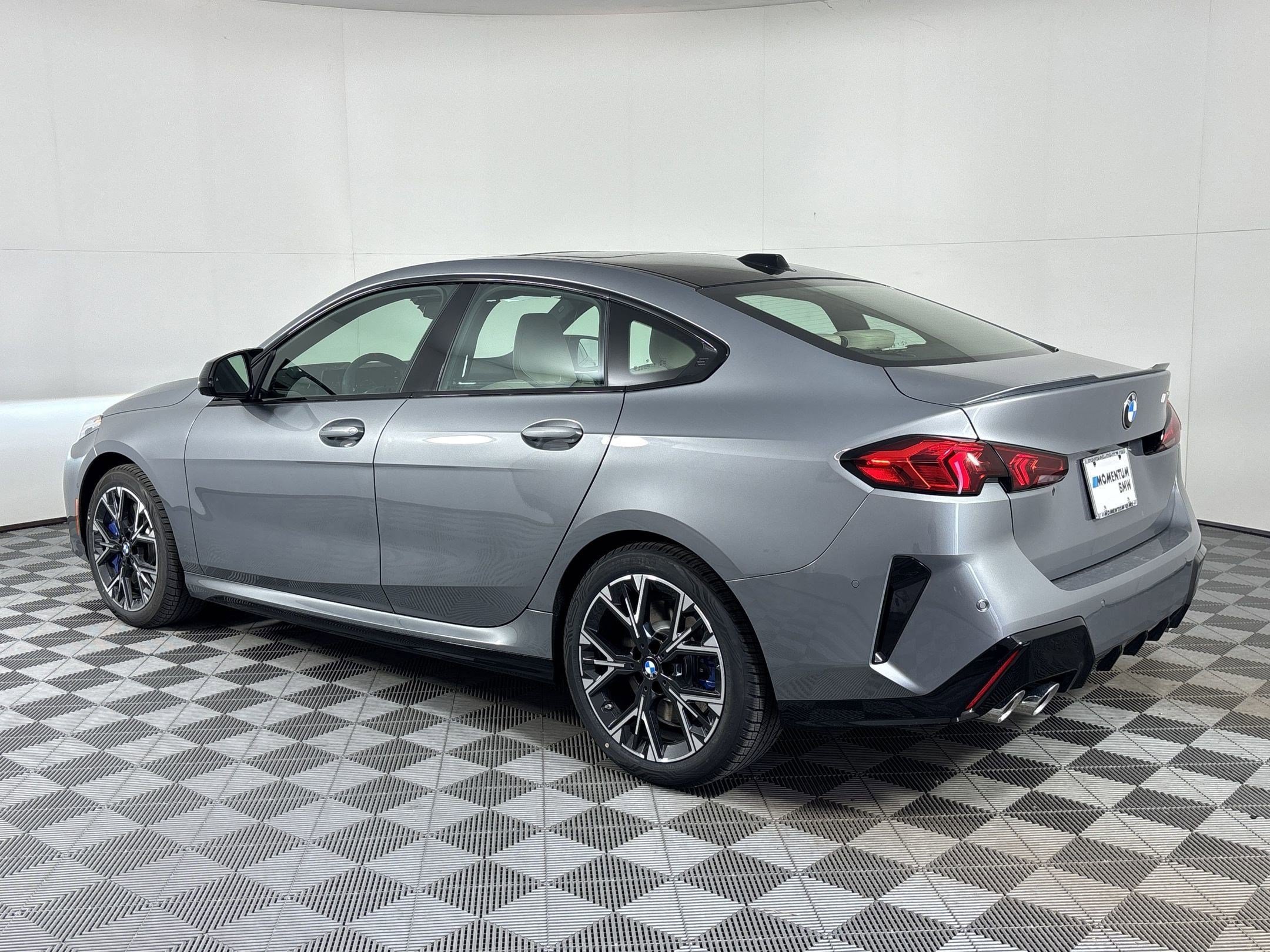 Used 2026 BMW M235i xDrive w/ Technology Package AWD/4WD image 3