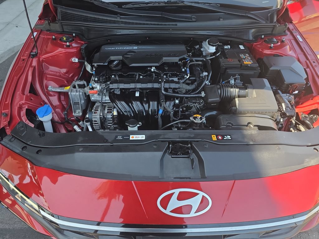 Used 2024 Hyundai Elantra Limited FWD image 20