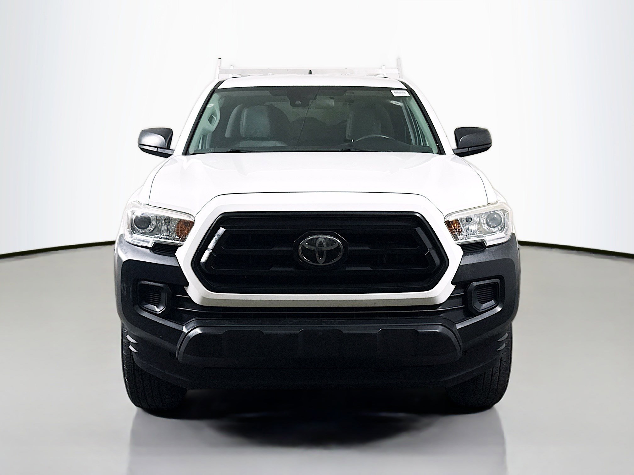 Used 2021 Toyota Tacoma SR RWD image 2
