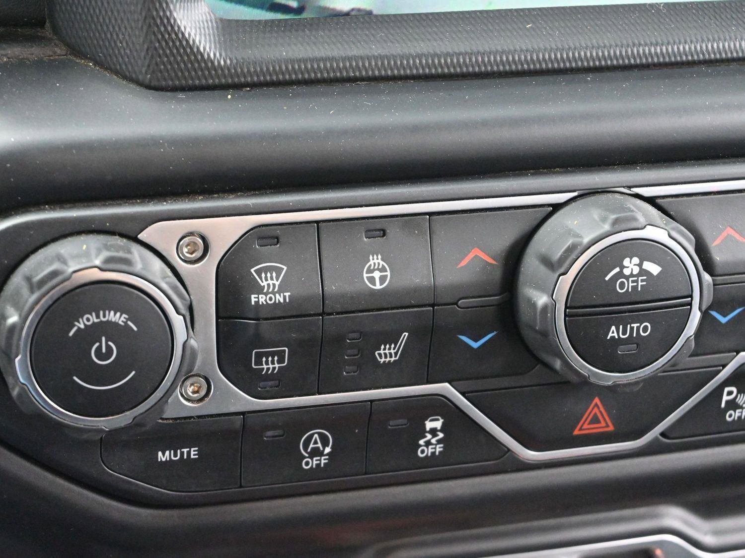 Used 2021 Jeep Gladiator Overland image 22