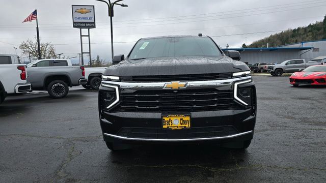 New 2026 Chevrolet Suburban LS image 2