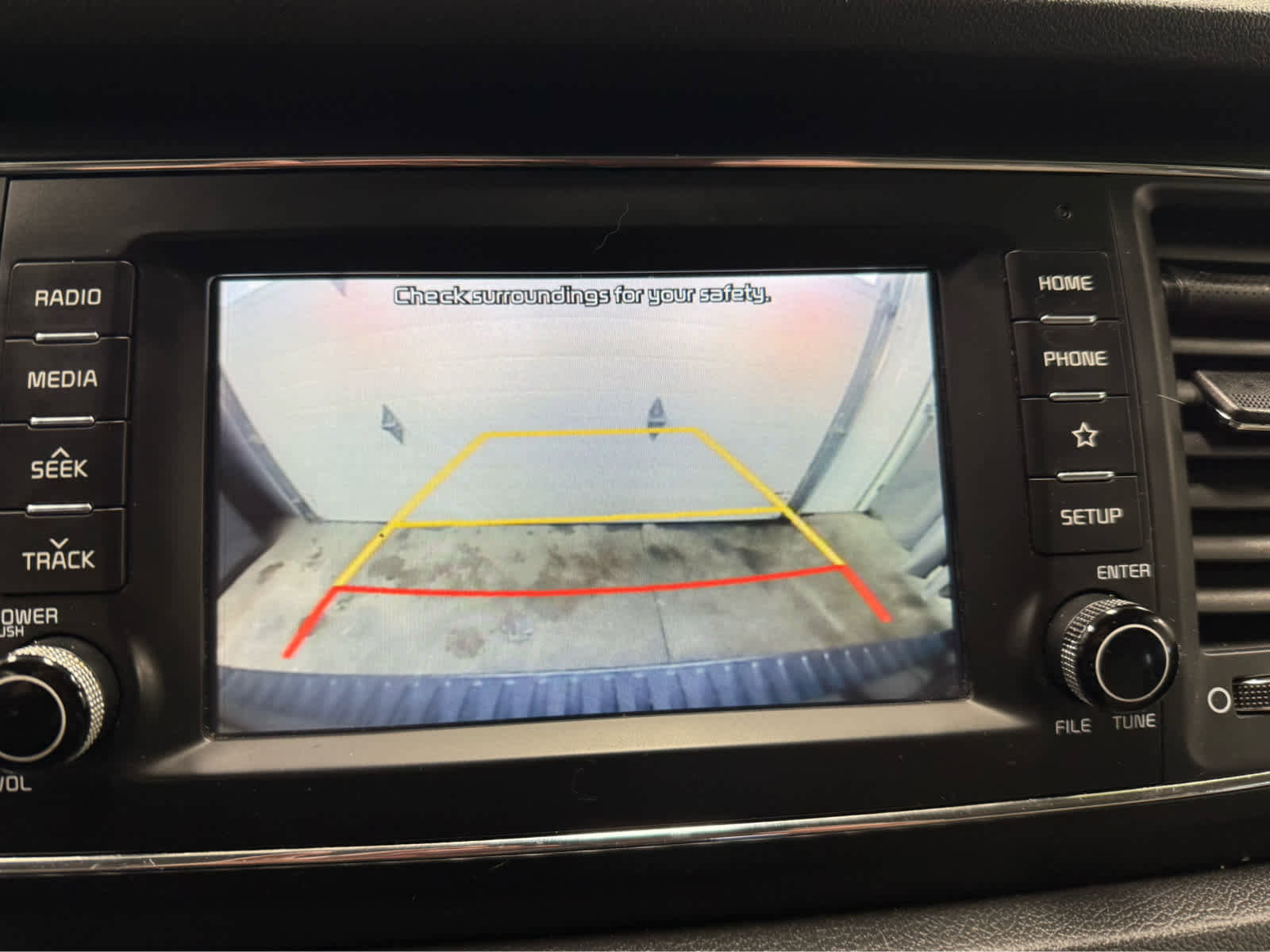 Used 2021 Kia Sedona LX image 31