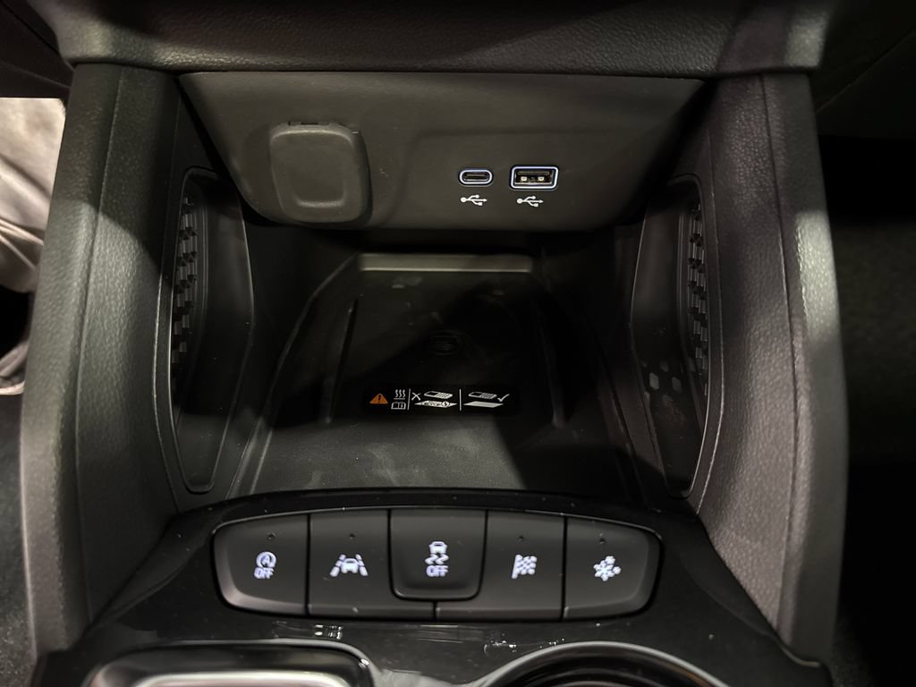 New 2026 Chevrolet TrailBlazer RS w/ Convenience Package FWD image 21
