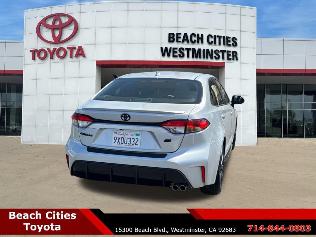 Certified 2026 Toyota Corolla SE w/ SE Package FWD image 11