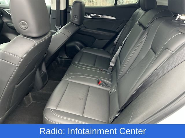 Certified 2025 Buick Envision Preferred image 29