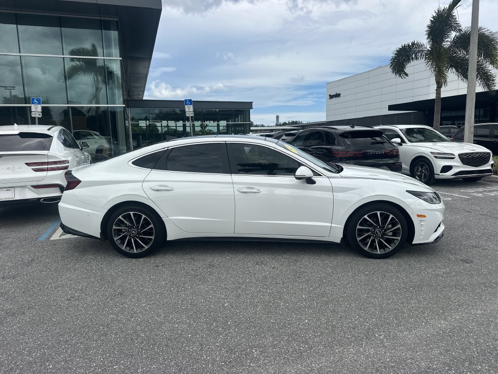 Used 2023 Hyundai Sonata Limited FWD image 6