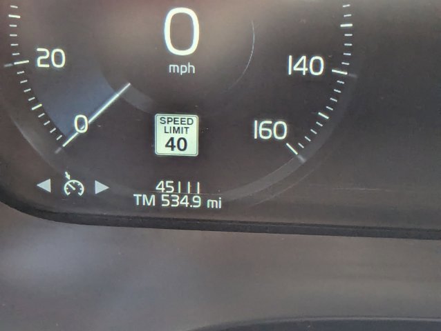 Used 2019 Volvo XC60 T6 Inscription w/ Protection Package Premier image 11