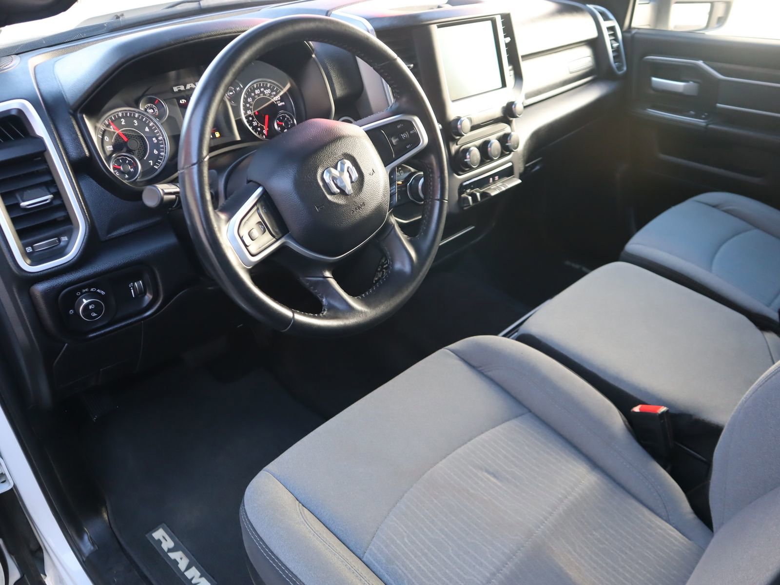 Used 2024 RAM 2500 Big Horn image 27