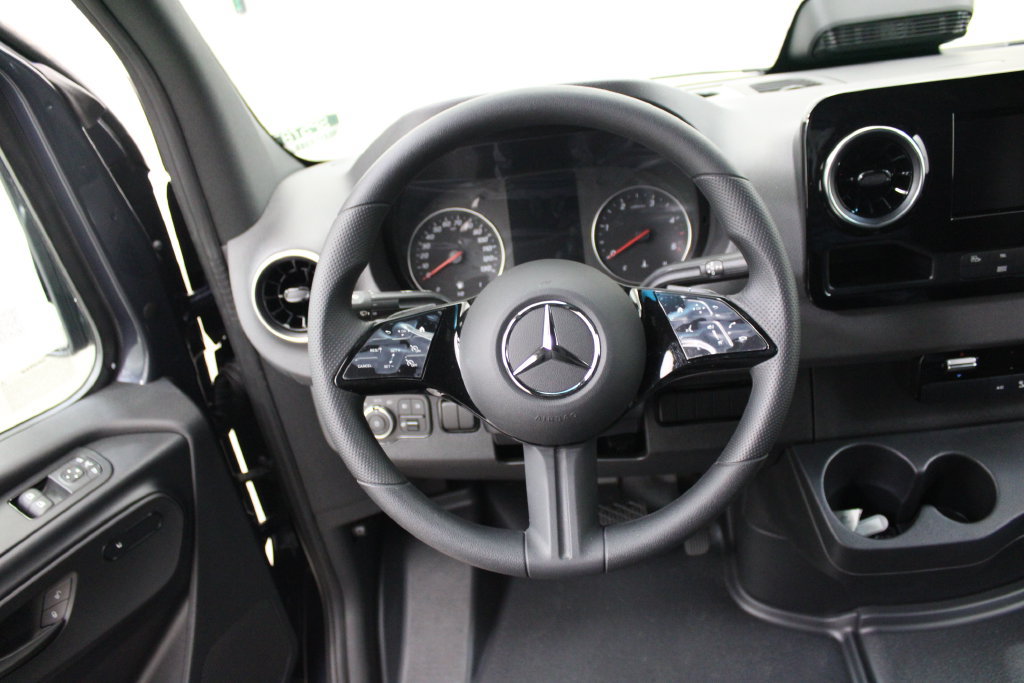 New 2026 Mercedes-Benz Sprinter 2500 image 15