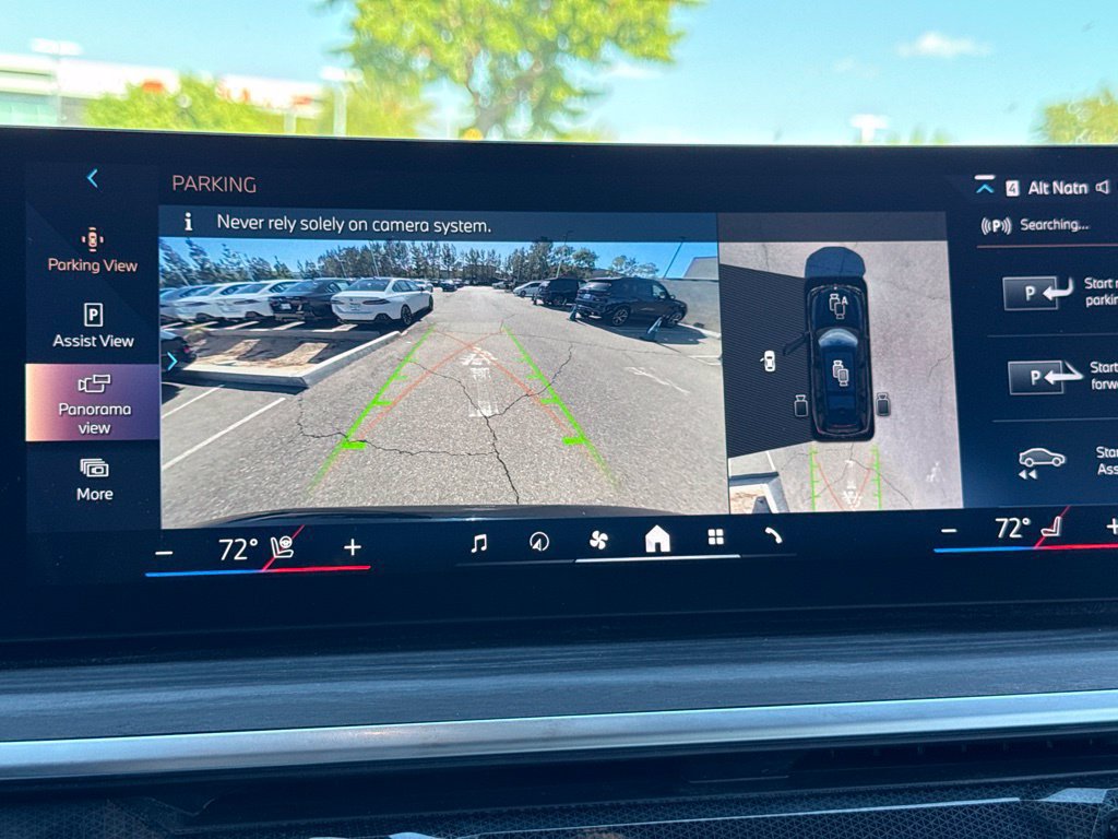 Certified 2024 BMW X7 xDrive40i w/ M Sport Package AWD/4WD image 30