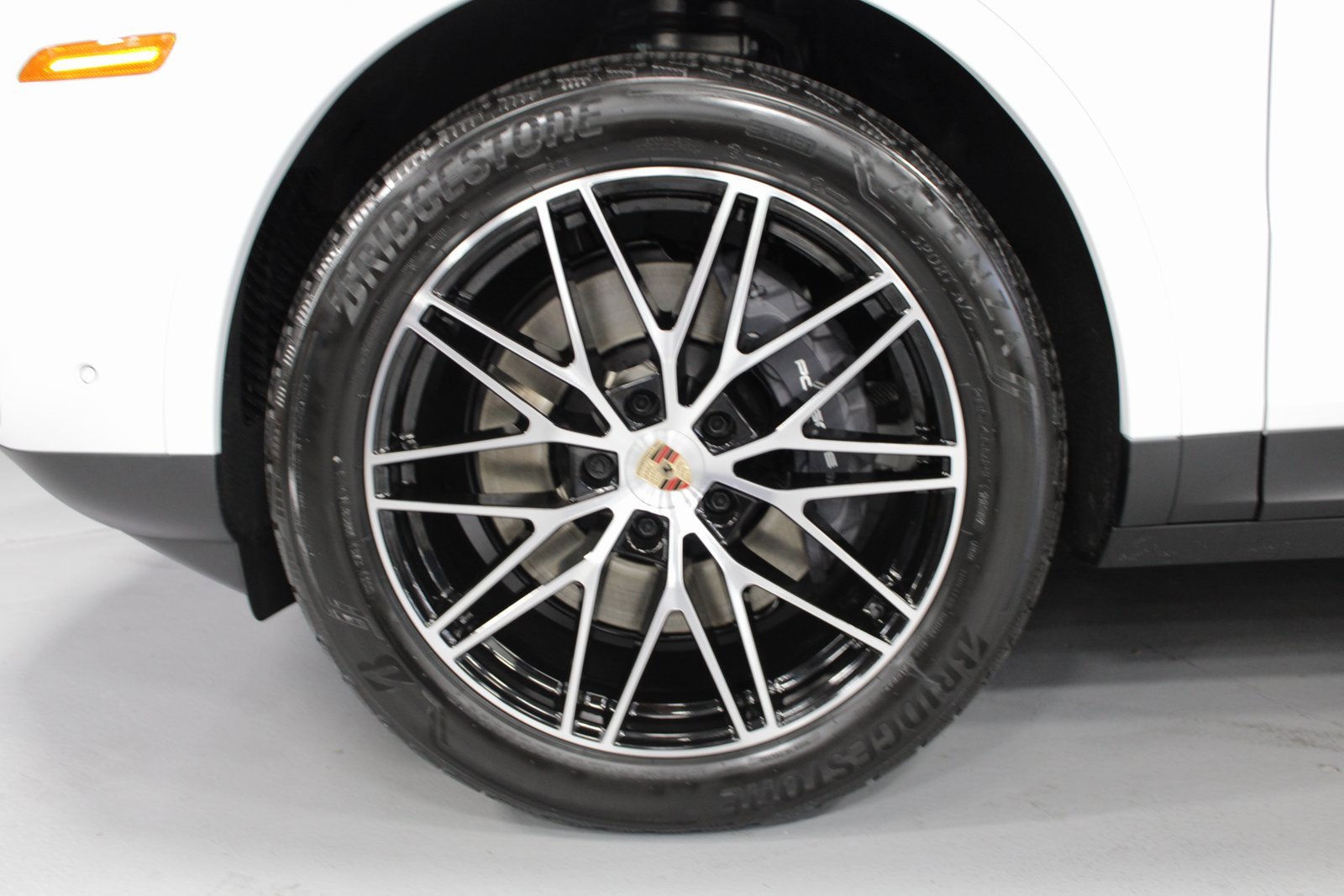 New 2026 Porsche Cayenne image 11