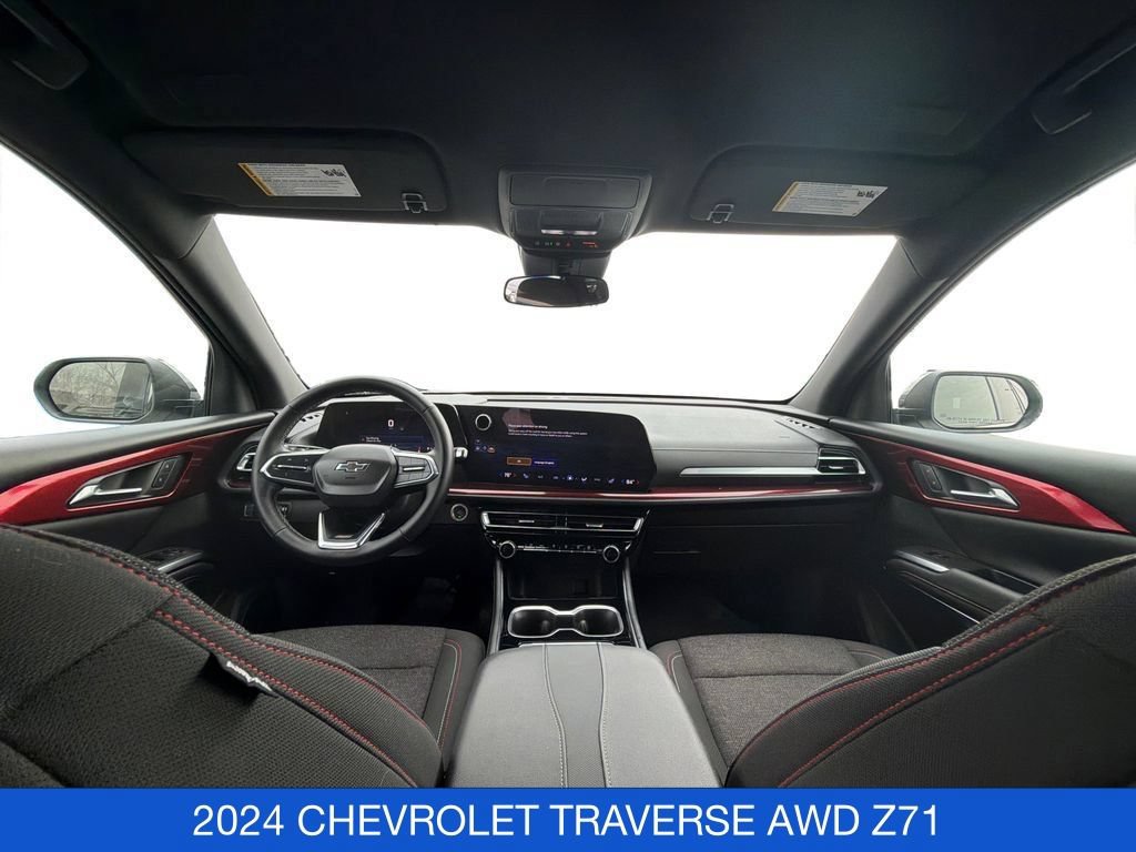 Used 2024 Chevrolet Traverse Z71 AWD/4WD image 15