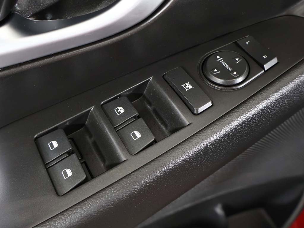 Used 2018 Hyundai Elantra GT Sport image 35