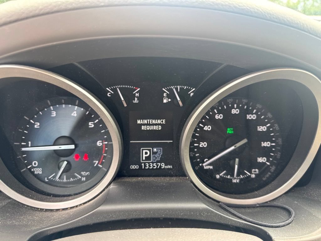 Used 2013 Toyota Land Cruiser AWD/4WD image 9